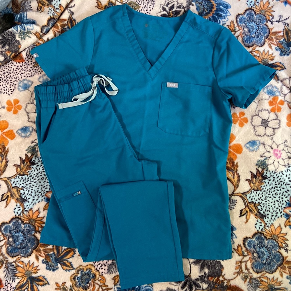 Figs Scrub Set Pacific Blue